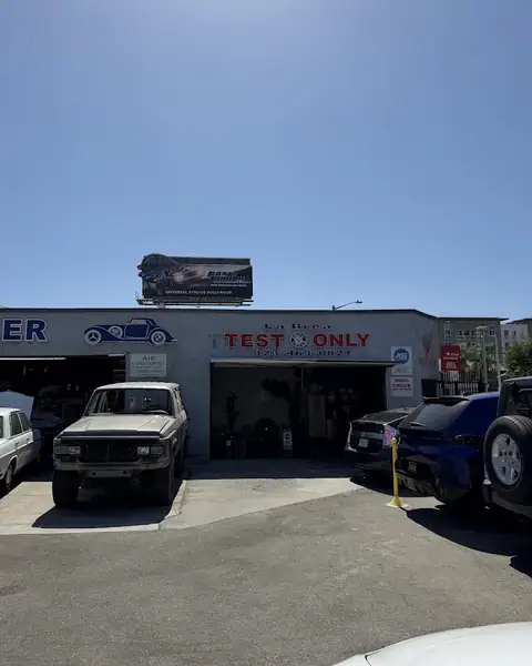 Harry's Automotive in West Hollywood