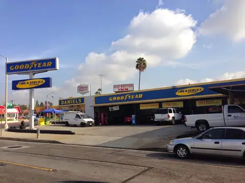 Daniels Tire Service in Whittier