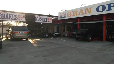 Mexico Auto Center in Whittier