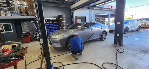 Vargas Tire Shop in Whittier