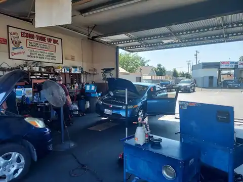 Econo-Tune Up Inc in Wilmington