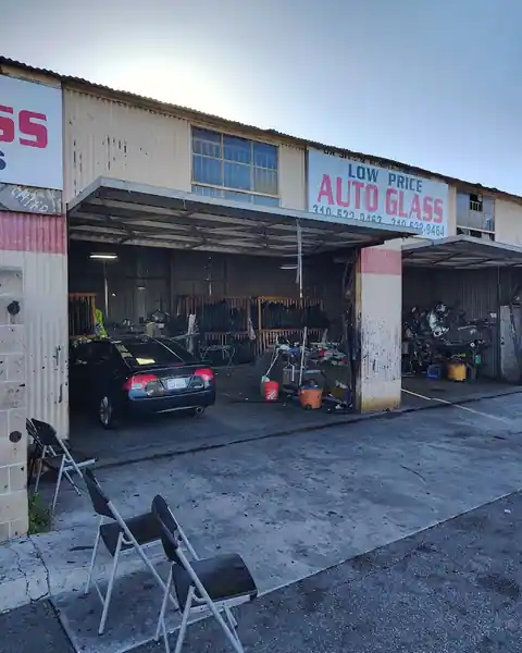 Low Price Auto Glass in Wilmington