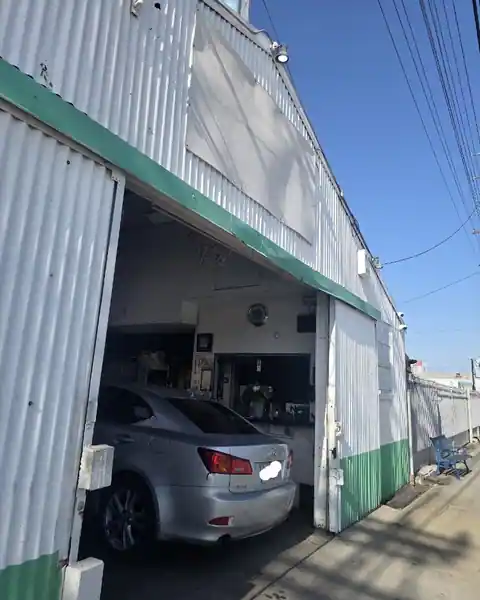 Manny's Auto Care in Wilmington