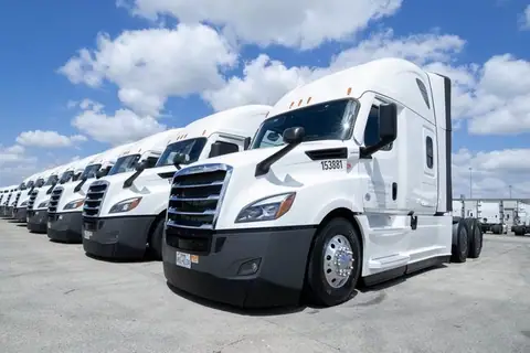 Clean Truck Check Specialists in Winchester