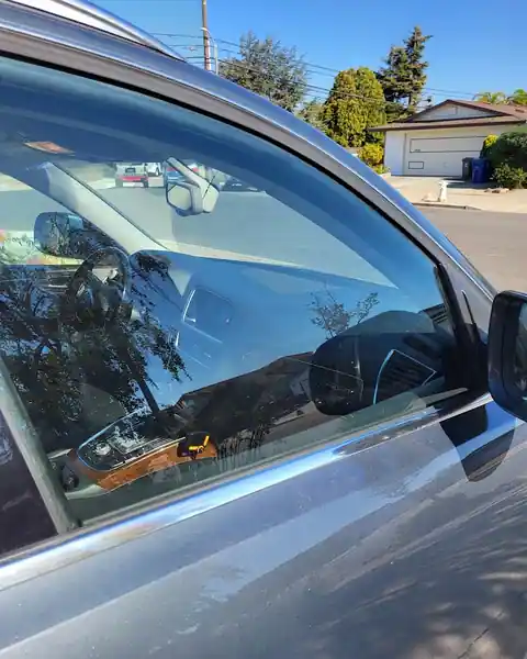 American Auto Glass Solutions in Alameda