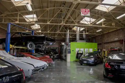 Continental Auto Body in Albany