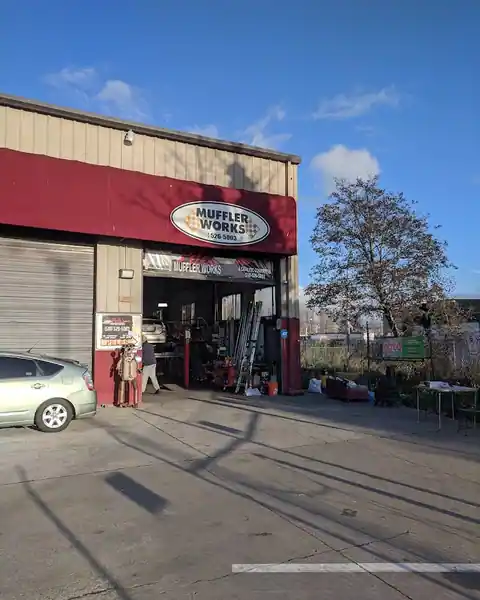 Peles Muffler Works in Albany