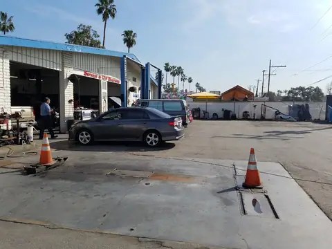 Al's Automotive in Anaheim