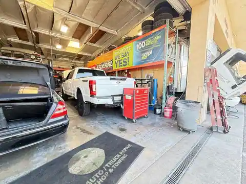 Five Star Truck & Auto Repair in Anaheim