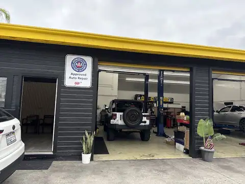 Karta Motorwerks in Anaheim