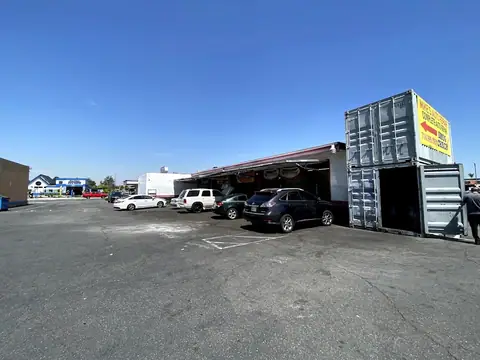 Mike’s Auto Repair in Anaheim