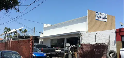 Raul's Brothers Auto Repair in Anaheim