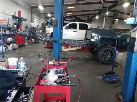 Gumaro's Auto Repair & Mufflers in Antioch