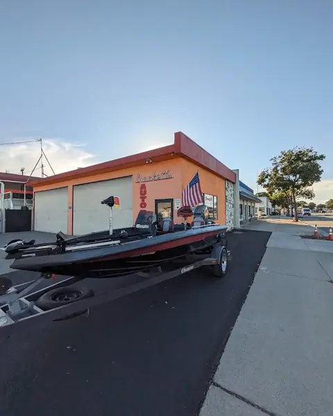 Crockett's Auto Body in Arroyo Grande