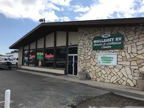 Mullahey RV Collision & Service Center in Arroyo Grande