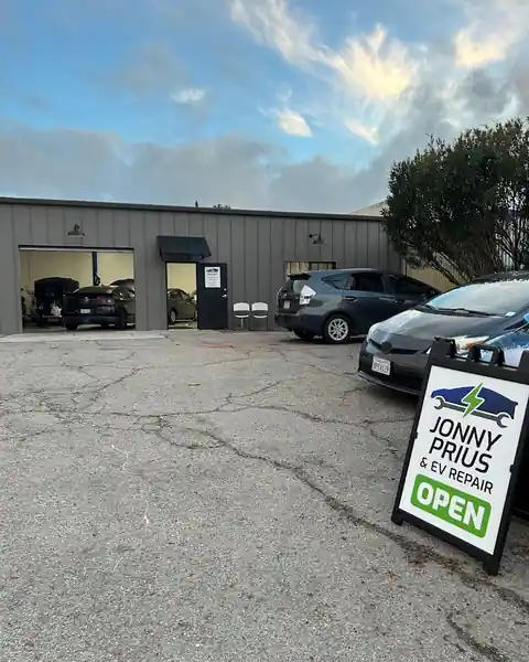 Jonny Prius & EV Repair in Atascadero