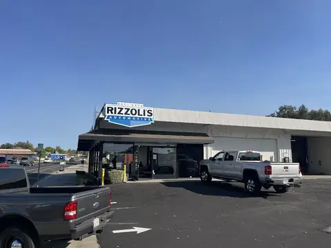 Rizzoli's Automotive in Atascadero