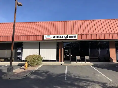 Reliable Auto Glass in Auburn