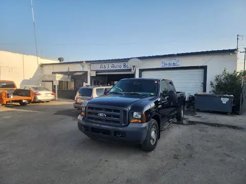 A & J Auto Body in Bakersfield