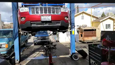 Alex Auto Repair in Bakersfield