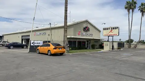 JC Collision Center in Bakersfield