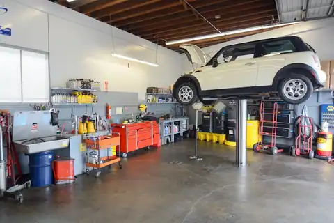 Spiteri's Complete Auto Service in Belmont
