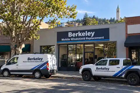 Berkeley Mobile Windshield Replacement Llc in Berkeley