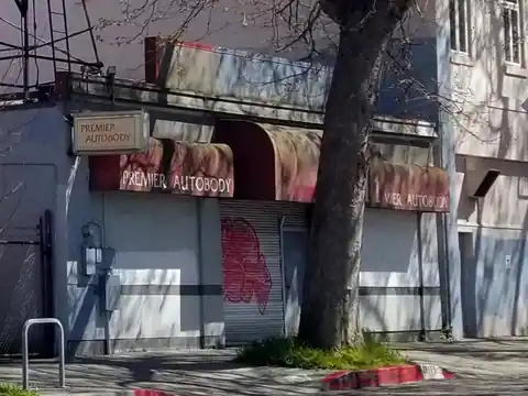 Premier Auto Body in Berkeley