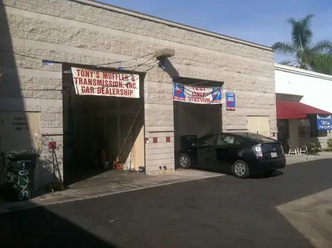 DownTown Smog Check in Brea