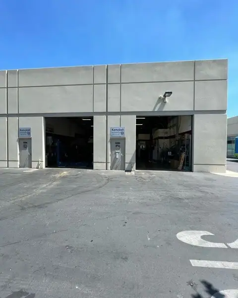 Auto repair in Brentwood, CA