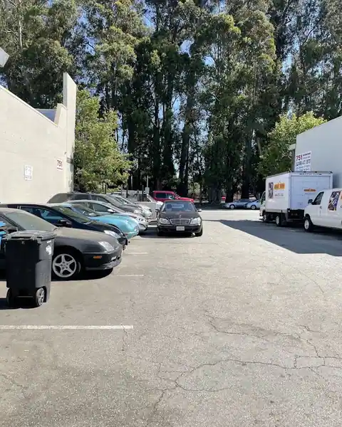 California Auto Center in Burlingame