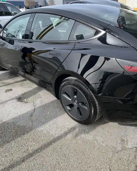 Proline Auto Body in Burlingame