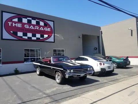 The Garage - Burlingame in Burlingame