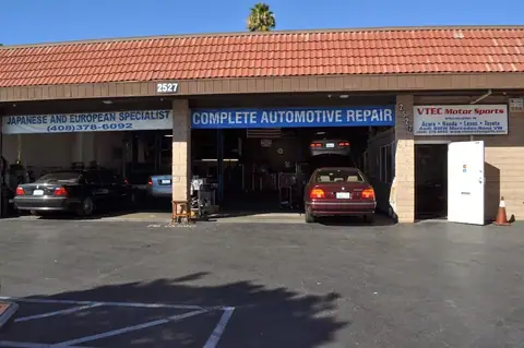 VTEC Motor Sports in Campbell