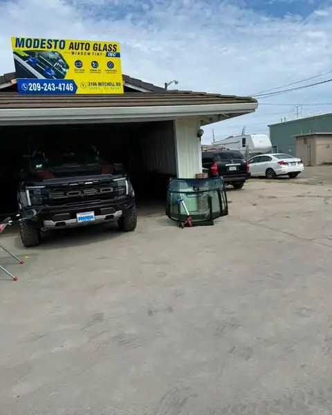 Modesto Auto Glass & Window Tint in Ceres