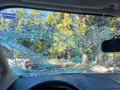 Cook's Mobile Auto Glass in Chico