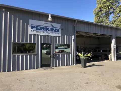 Perkins Glass & Calibration in Chico