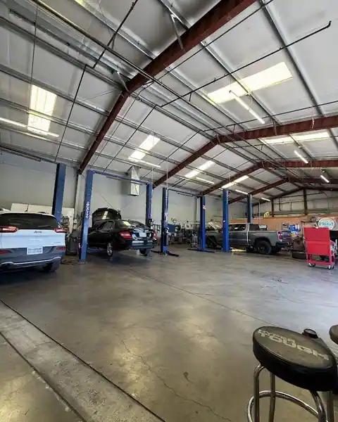 Bmg Automotive Mechanic Group in Clovis