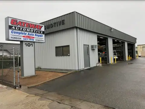 Gateway Automotive Repair in Clovis