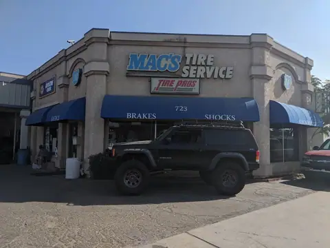 Mac's Tire Pros in Clovis
