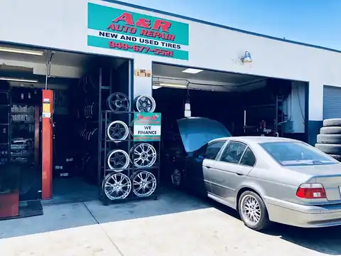 A & R Auto Repair in Costa Mesa
