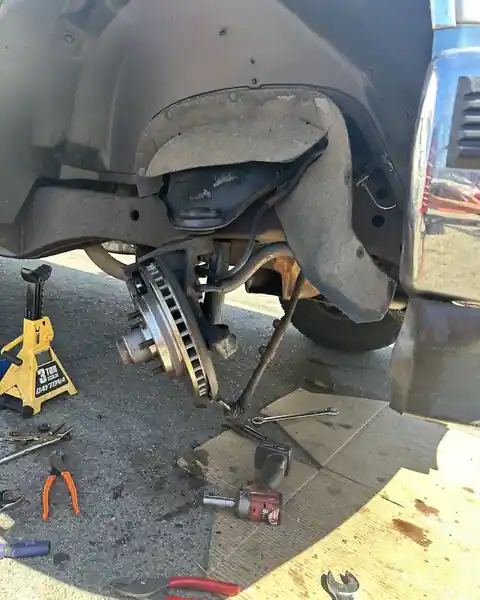 Bay Auto Service in Costa Mesa