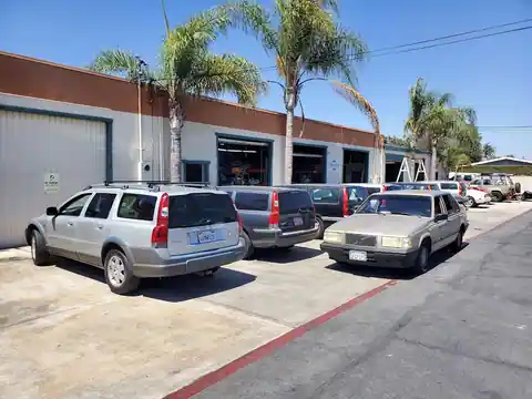 Value Auto Services in Costa Mesa
