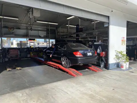 Handyman Auto Repair in Cupertino