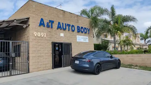 A & T Auto Body Shop in Cypress
