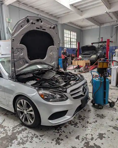 Broadmoor Luxury Auto Service Center, Inc. in Daly City