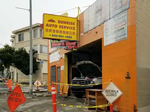 Sunrise Auto Service in Daly City