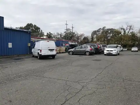 Vickers Automotive Repair in Davis