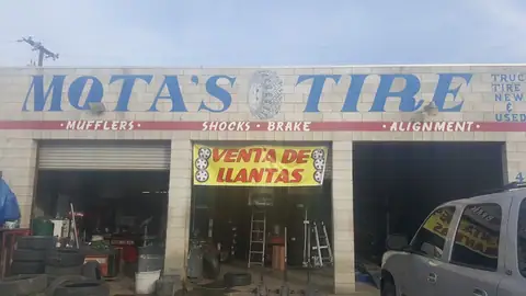 Mota's Tires in Delano