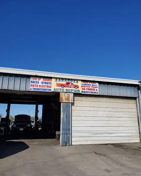 Zaragoza Auto Repair in Delano